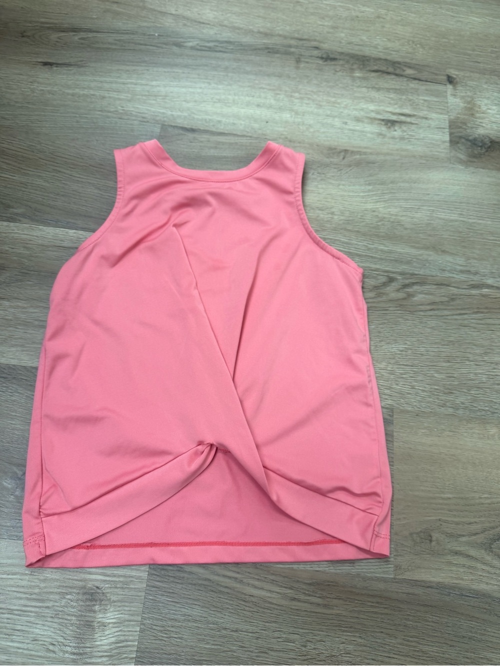 Girls athletic twist tank top